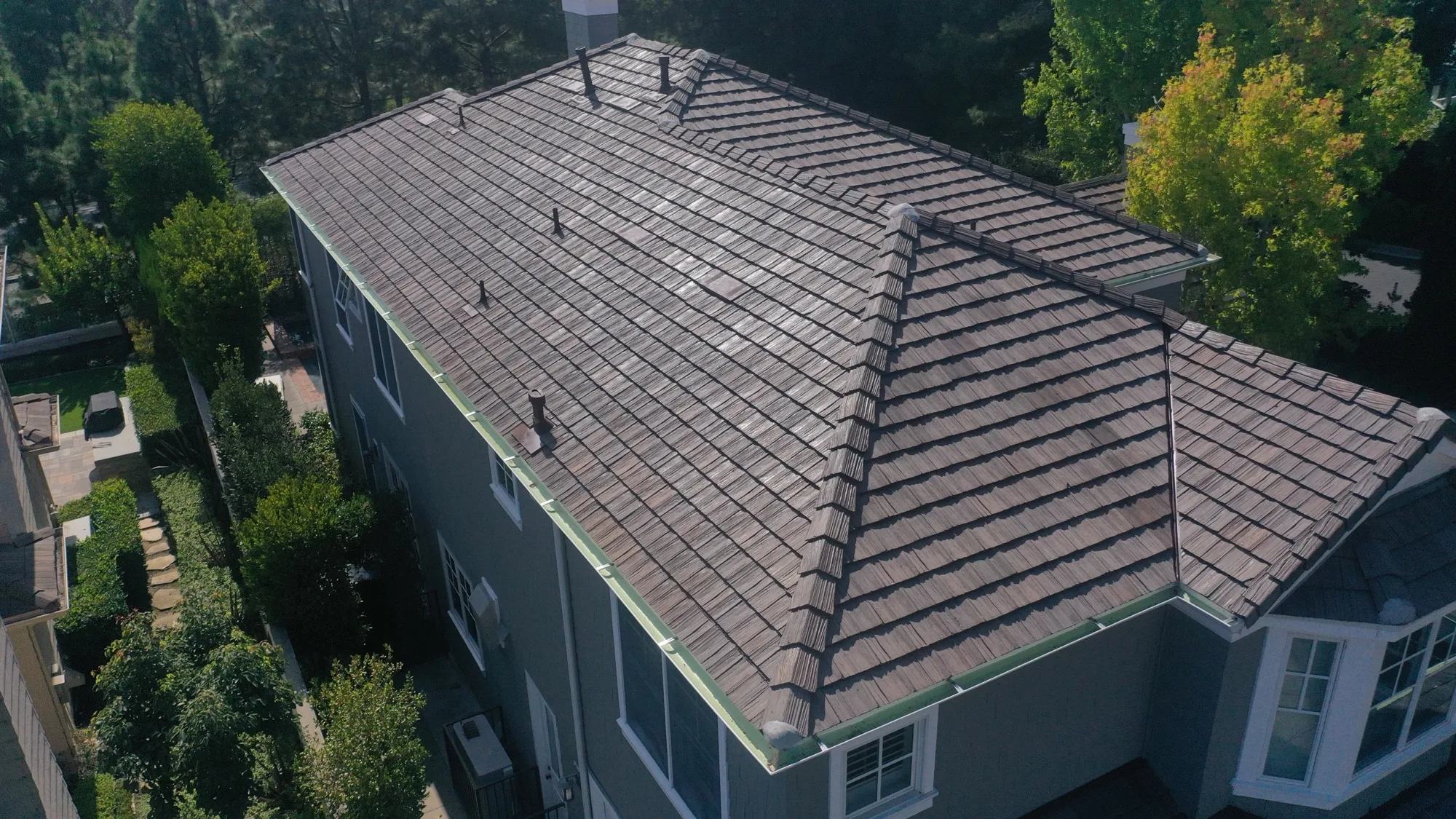 Finished tile roof, Fullerton