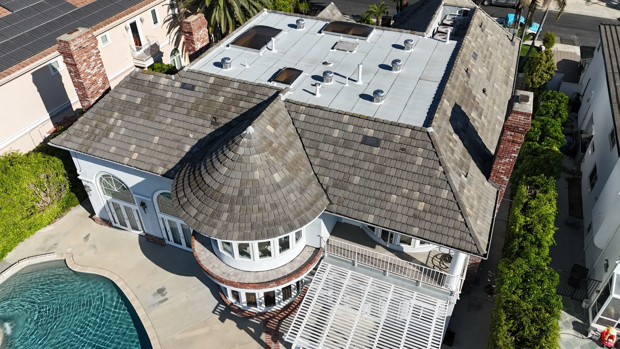 Finished tile roof, Costa Mesa